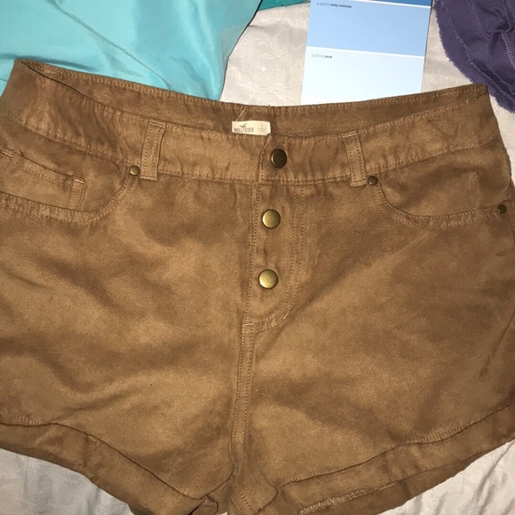 clothes - Picture 8 of 8